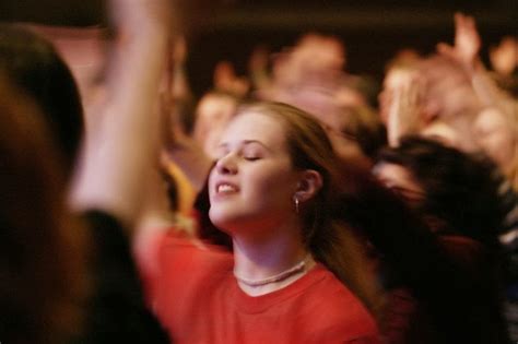 Celebrate Discipline :: WORSHIP – Reaching Hurting Women Ministries