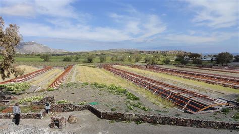 A tour of Akrotiri on Santorini | Discover Greece