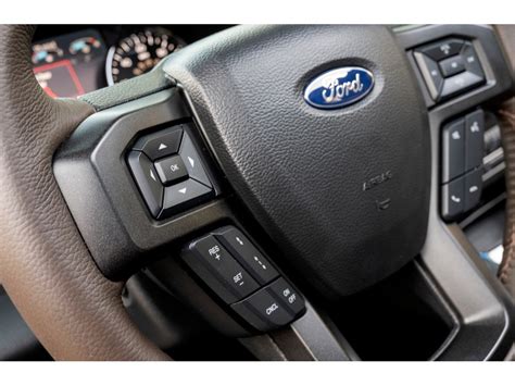 2020 Ford Expedition: 152 Interior Photos | U.S. News