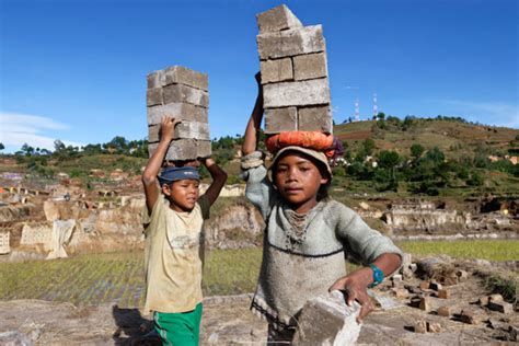 Estiman Que M S De Mil Ni Os Trabajan En Quetzaltenango La Voz De Xela