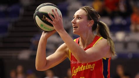 Sky shore up roster with Alanna Smith signing | Chicago Sky News