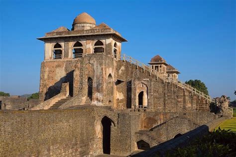 Mandu Fort Jahaz Mahalship Palace World Best Rain Water Harvesting