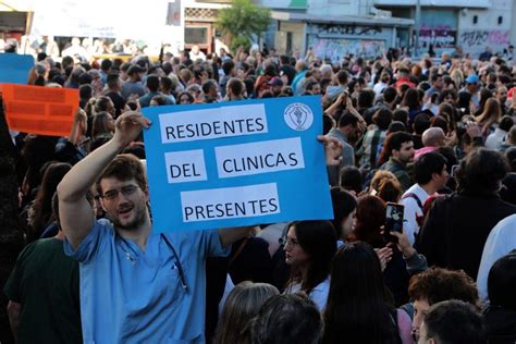 El ajuste en los hospitales universitarios el Clínicas está realizando