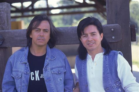 Chitãozinho E Xororó Anos 80 E 90 - Musical “Nuvem de Lágrimas” cruza os caminhos de Chitãozinho, Xororó e ...