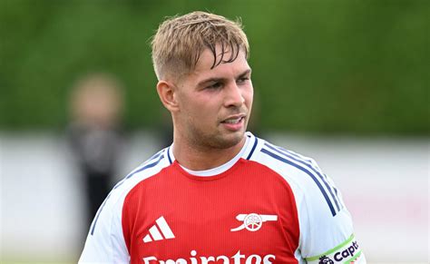 Arsenal star Emile Smith Rowe set to join Premier League rival in £35m deal