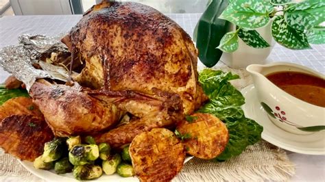 Dinde R Tie Au Four Simplifi E Easy And Simplified Roast Turkey Youtube