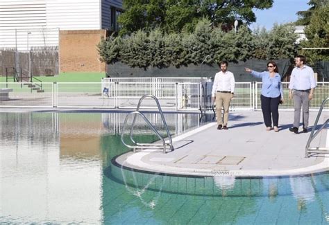 La Piscina De Verano Del Polideportivo Carlos Ruiz Vuelve A Abrir Sus