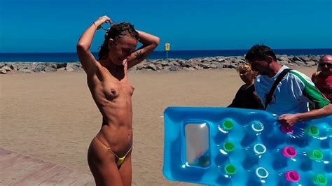 Travel Nude Public Beach Shower With Sasha Bikeeva Canarias Maspalomas