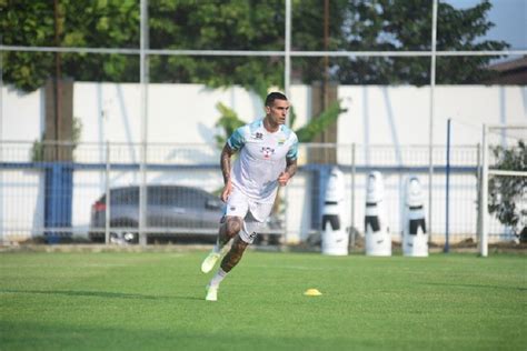 Dokter Persib Ungkap Kondisi Cedera Alberto Rodriguez Dan Febri