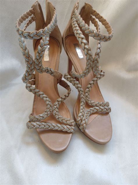 Sandália Dourada e Nude Sandália Feminina Schutz Usado 73673180 enjoei