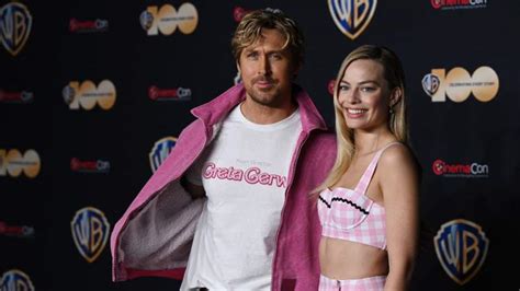 Margot Robbie Y Ryan Gosling Se Roban Las Miradas Como Ken Y Barbie