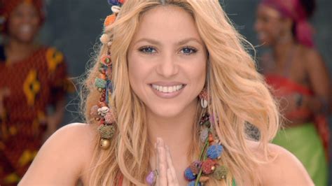 M&D: Shakira - Waka Waka (lyrics)