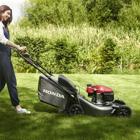 Honda Izy Hrn Vy Self Propelled Petrol Lawn Mower