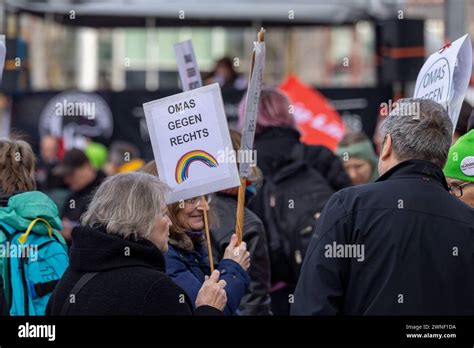 Get Organized Demonstration Gegen Rechtsruck Ausbeutung Und