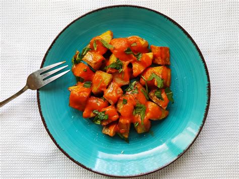 Cómo hacer las patatas bravas Divina Vinagreta