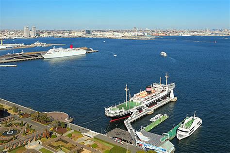 Yokohama Skyline Background Images Hd Pictures And Wallpaper For Free