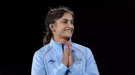 Vinesh Phogat Life Journey Gold Medal To Announces Retirement