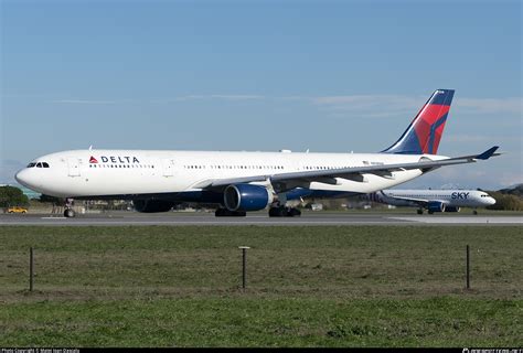 N Nw Delta Air Lines Airbus A Photo By Matei Ioan Dascalu Id