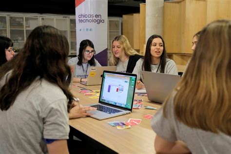 Chicas Líderes en Tecnología cuándo y cómo será el festival que