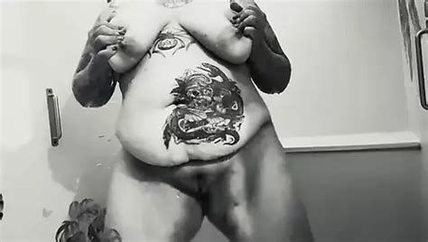 Fetter Fetisch Bbw Zeigt Lockere Haut In Der Dusche Xhamster