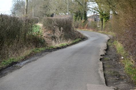 Pluckley Rd N Chadwick Cc By Sa Geograph Britain And Ireland