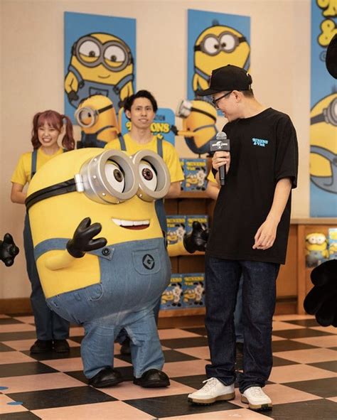 Coolest Homemade Despicable Me Minions Costume Artofit