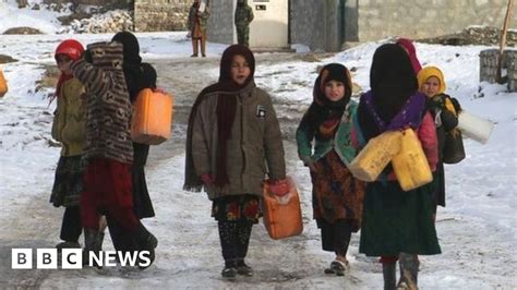 Afghanistan Taliban To Set New Rules On Women S Aid Work Un Says