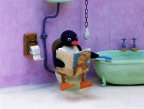 Pingu Penguin Pingu Penguin On Toilet Discover Share Gifs