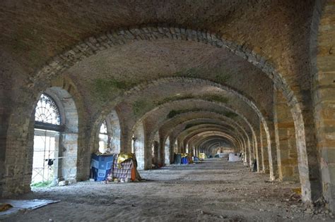 Migranti Parte Il Piano Per Lo Sgombero Del Silos Di Trieste E Poi