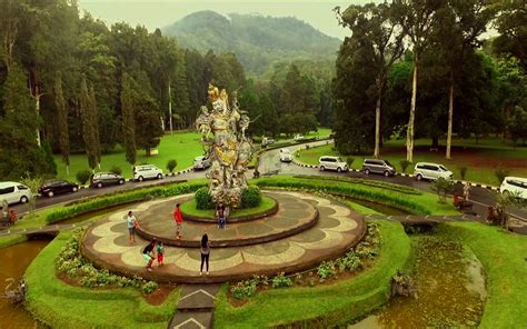 Bedugul Botanic Garden Bali, a Family Travel Destination on the Island ...