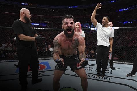 Mike Perry Becoming A Calculated Brawler Ufc