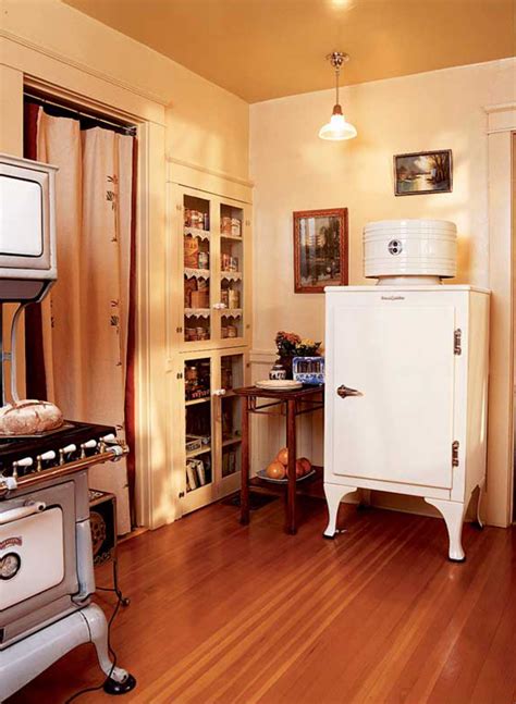 A Nostalgic Kitchen - Design for the Arts & Crafts House | Arts ...