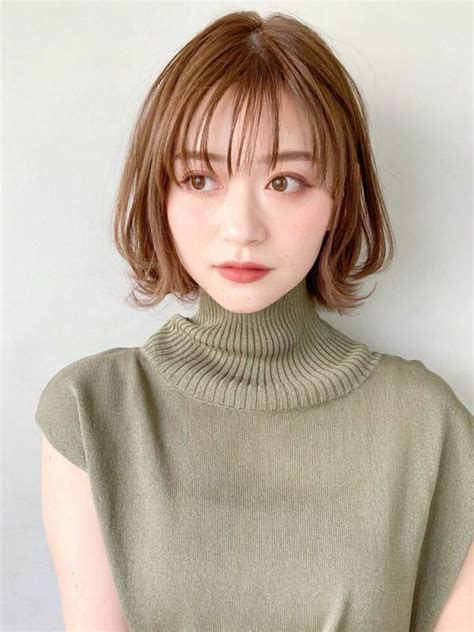 小顔効果抜群なくびれボブ特集！大人顔にする色っぽトレンドヘアをご紹介 ヘアスタイル トレンドヘア ボブパーマ