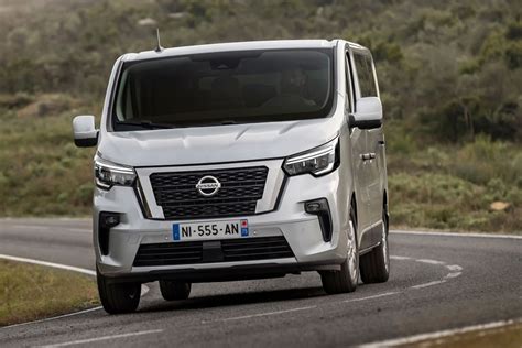 Nissan Nv300 Combi Gets New Look For 2021 Parkers