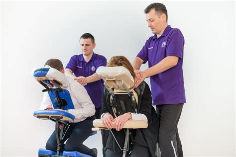Masaj pe scaun / chair massage - Masajmed