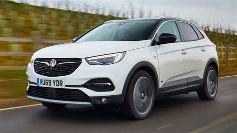 New Vauxhall Grandland X Hybrid4 2020 Review Auto Express