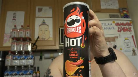 Hampaaton L Ski Sy Osa Pringles Hot Sweet Chilli Flavour Youtube