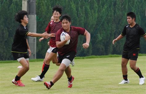 【写真・画像】＜全国高校ラグビー県予選＞早稲田佐賀、いざ初陣 鳥栖工と1回戦、積み上げた成果出す スポーツ 佐賀新聞ニュース 佐賀新聞