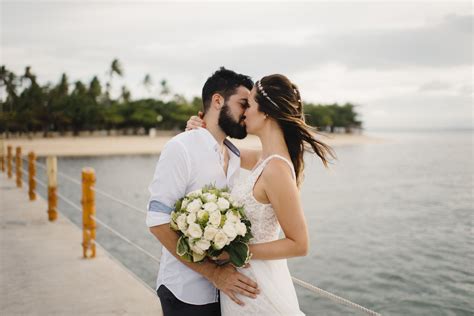 Private Island Intimate Beach Wedding // Palawan Philippines ...