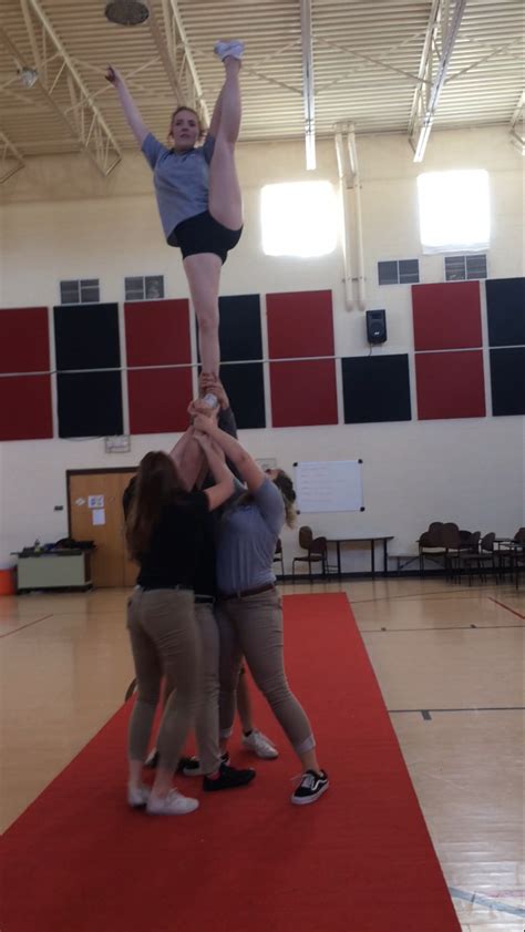 Heel Stretch Cheer Stunt