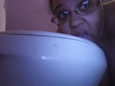 Nasty SSBBW Toilet Slut Jessica Jones Nude Pics XHamster