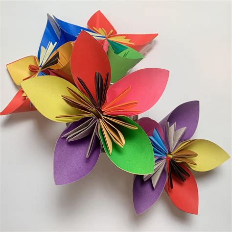 How To Make Origami Kusudama Flowers