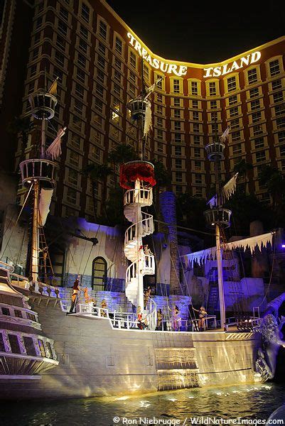 A Guide To The Treasure Island Hotel On The Las Vegas Strip Artofit