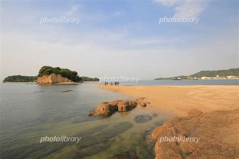 香川県土庄町 朝のエンジェルロード 写真素材 [ 5188264 ] フォトライブラリー Photolibrary