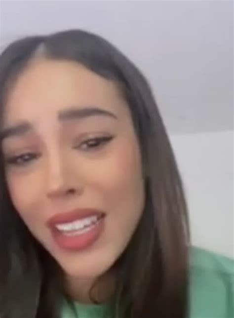 Danna Paola Rompe A Llorar Y Anuncia Que Pospone Su Gira Por Segunda