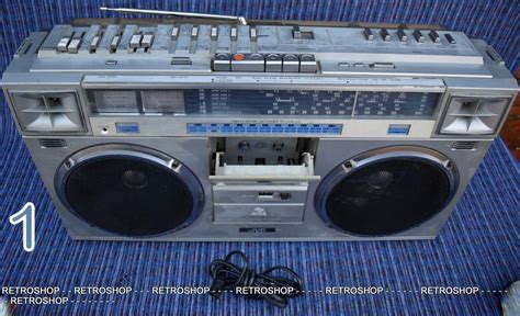 RADIOMAGNETOFON JVC RC M70L KAZETOVÝ Aukro