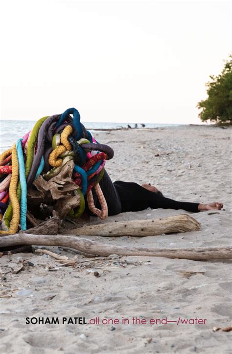 Hot Sexy Laura Ulewicz Bikini Pics