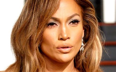 Diva Jennifer Lopez Slammed By Angry Local