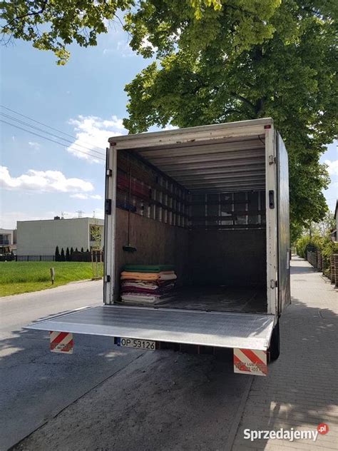 Przeprowadzki Transport Utylizacja Mebli Busy Z Wind Opole