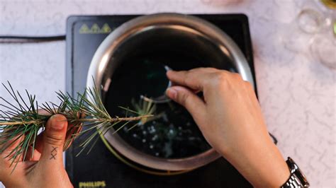 DIY Pine-Scented Candle is Treat to Your Olfactory w/video